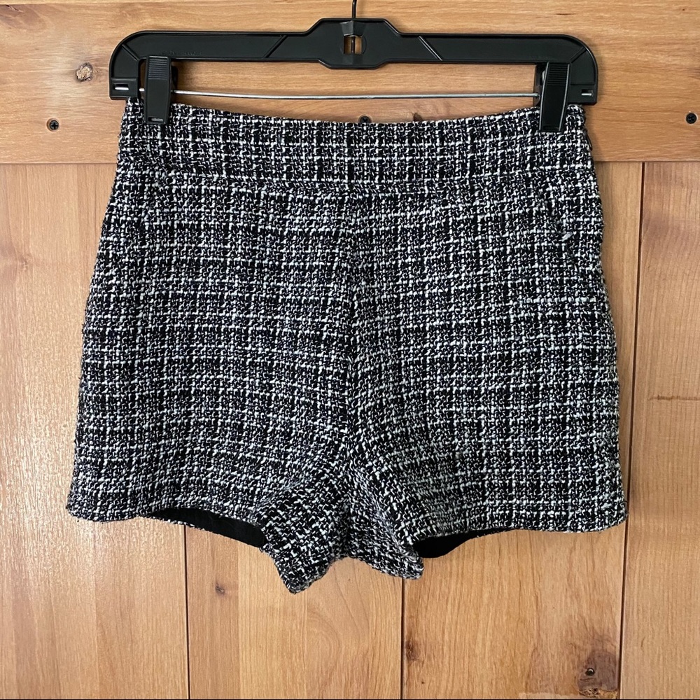 High-waist Tweed Look Hot Short